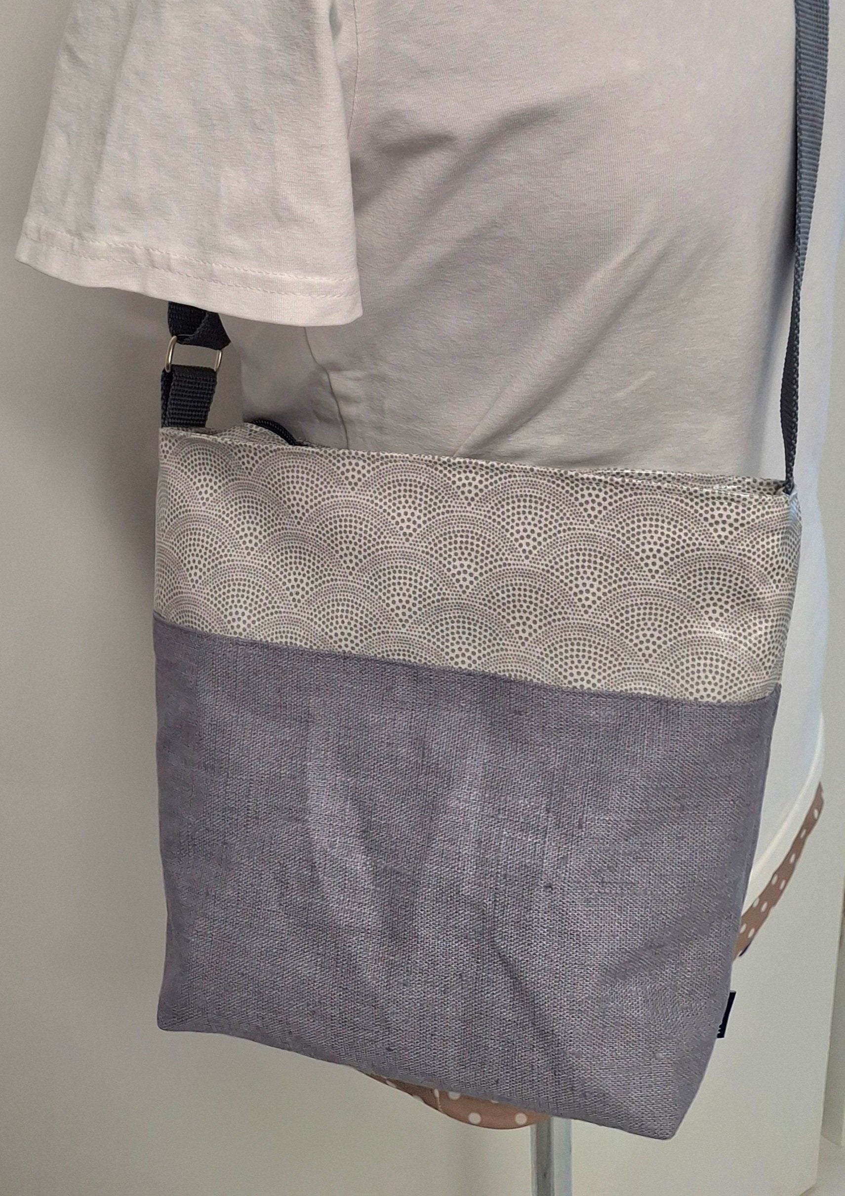 Tasche grau klein