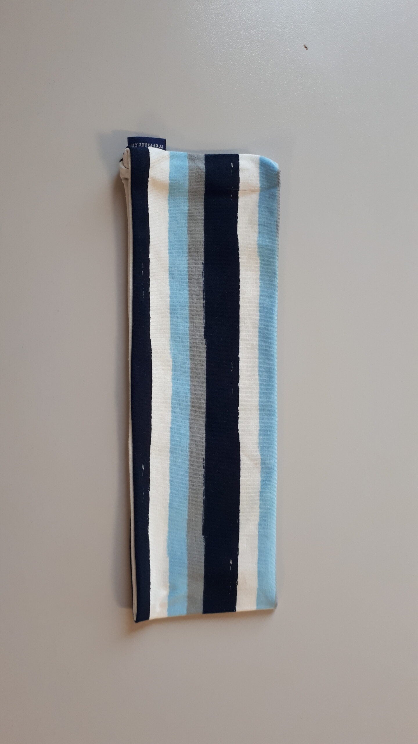 Stirnband hellblau grau weiss gestreift