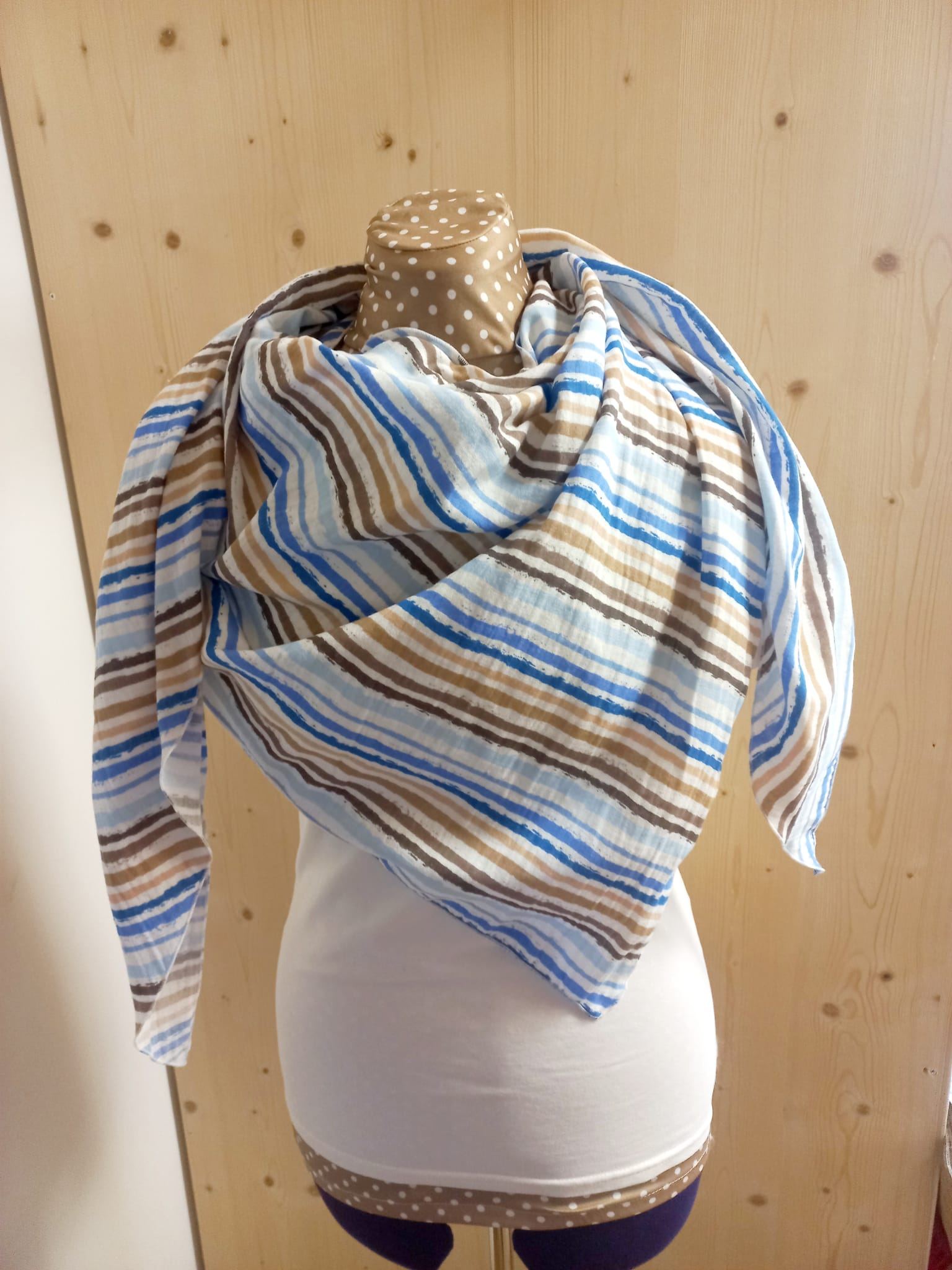 Musselin Dreiecksschal Streifen blau - beige