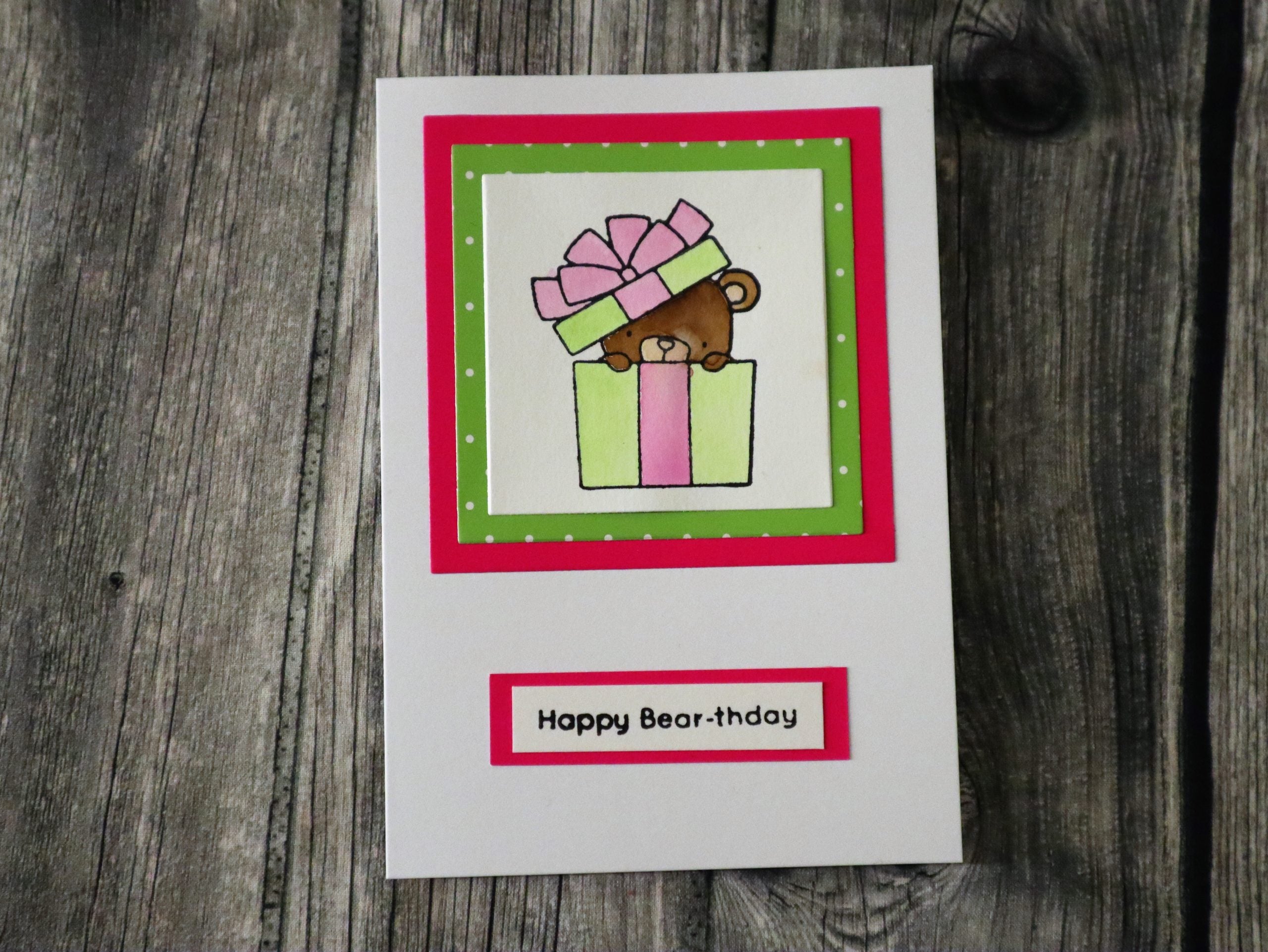 Geburtstagskarte Teddy Geschenk grün-pink