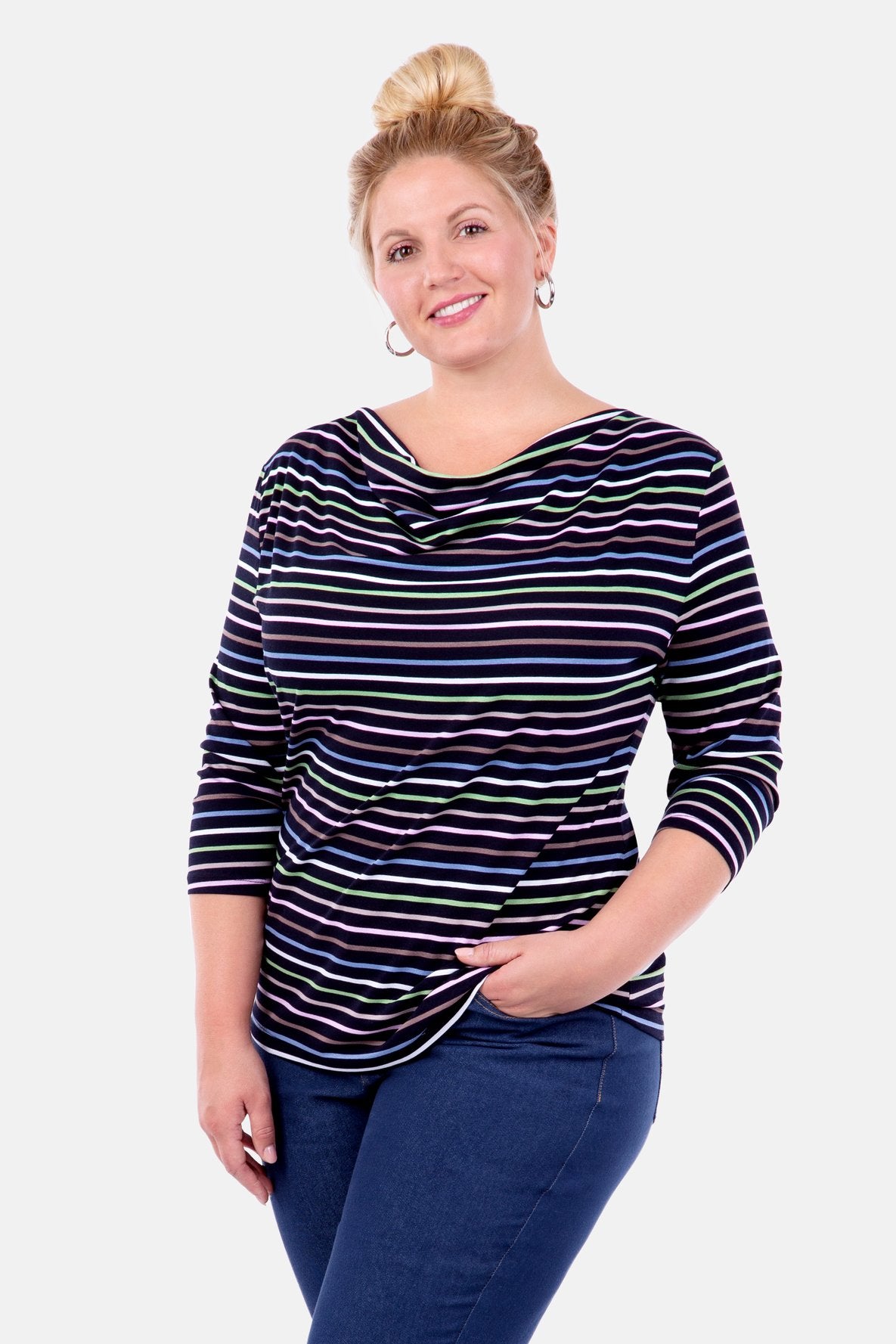 Papierschnittmuster Wasserfallshirt und -top Scarlett & Claire
